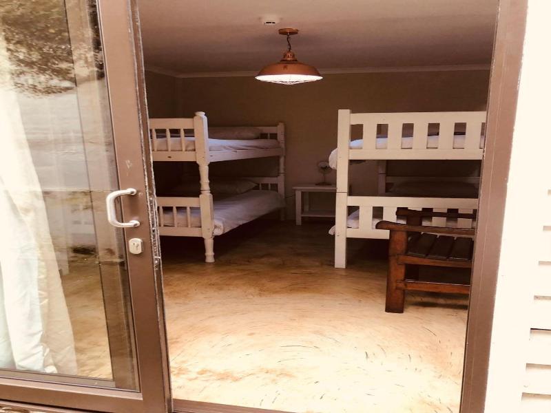 Island Vibe Knysna Hostel