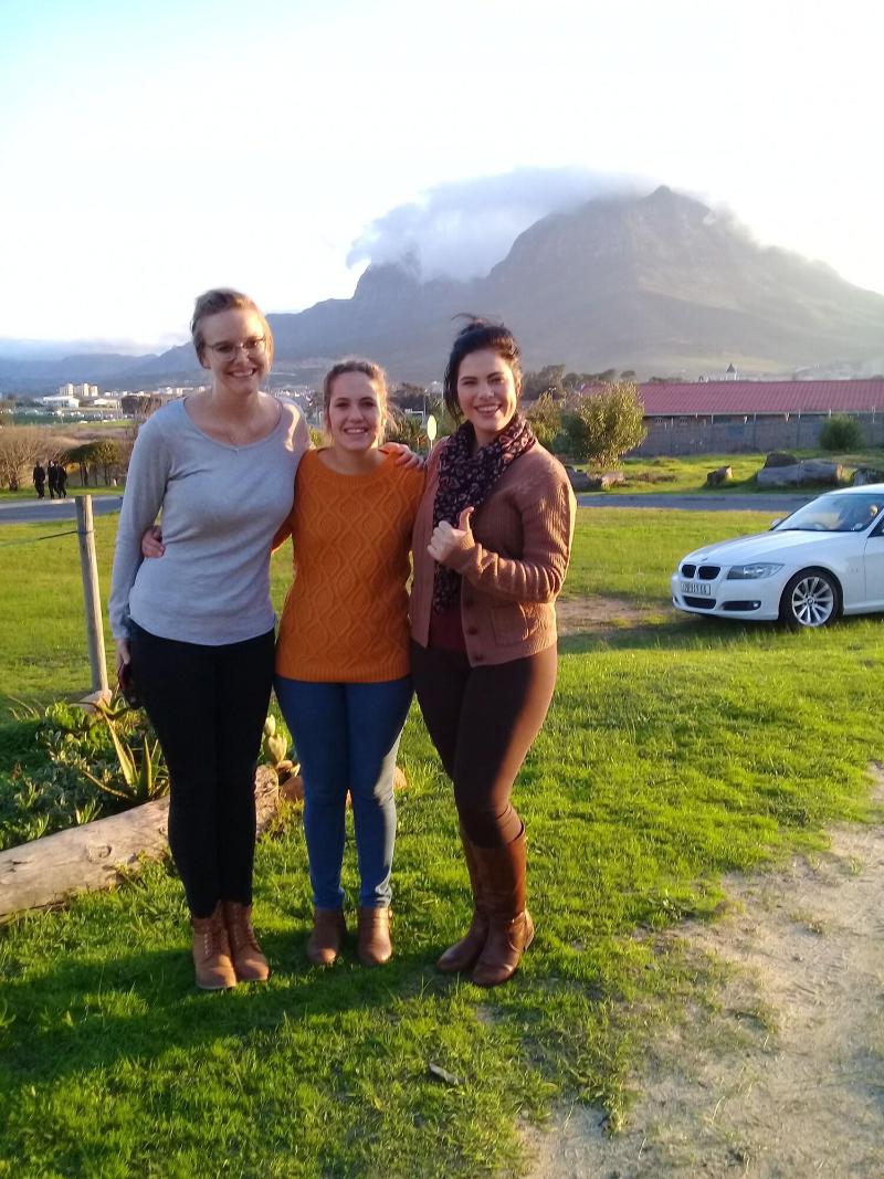 Lighthouse Farm Backpackers Lodge image