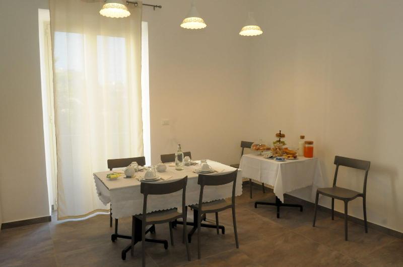 Della Torre Rooms image