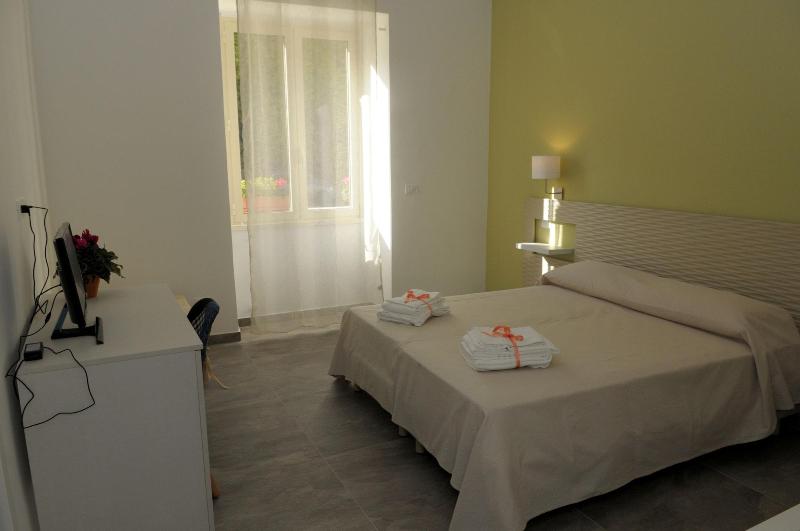 Della Torre Rooms image