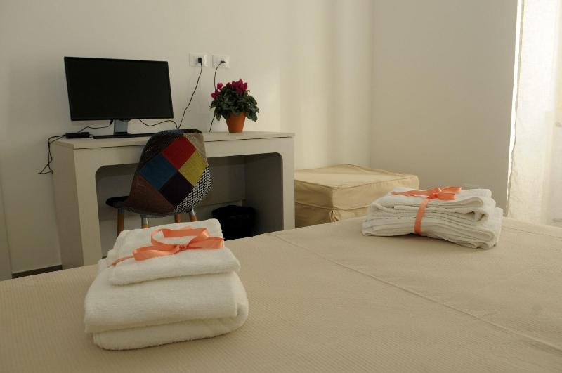 Della Torre Rooms image