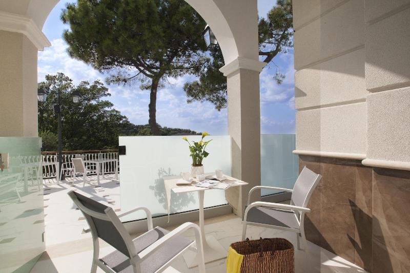 Sorrento Dream Resort image