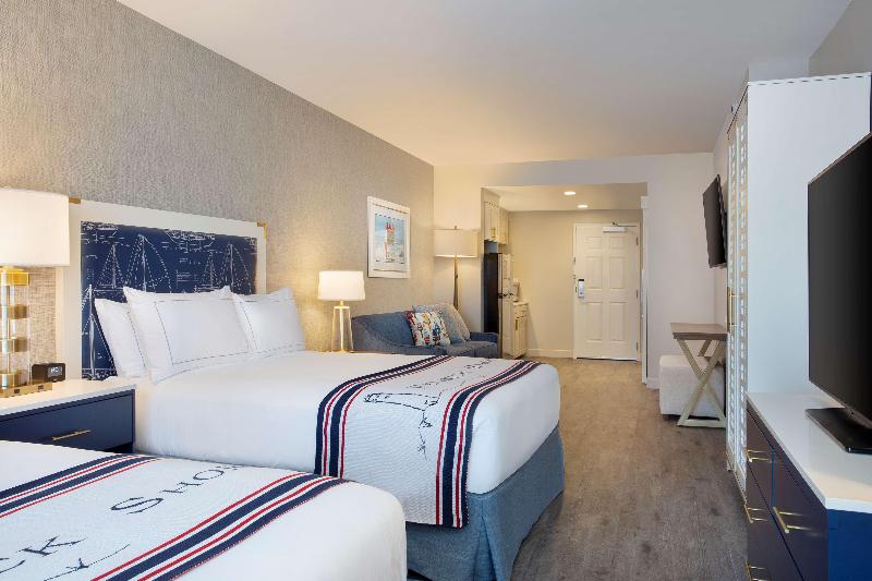 Fenwick Shores, Tapestry Collection by Hilton image