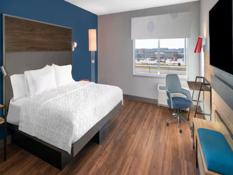 Tru by Hilton Savannah Airport image