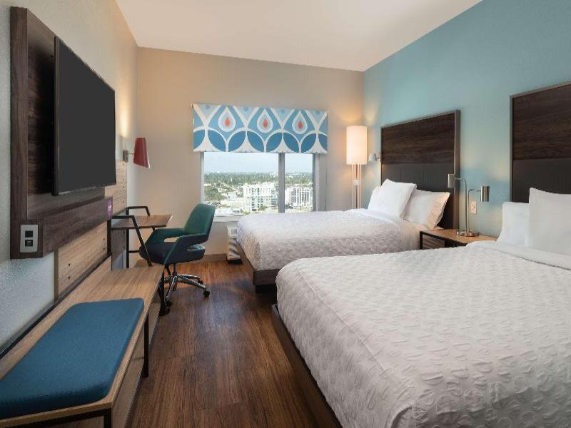 Tru by Hilton Fort Lauderdale Downtown image