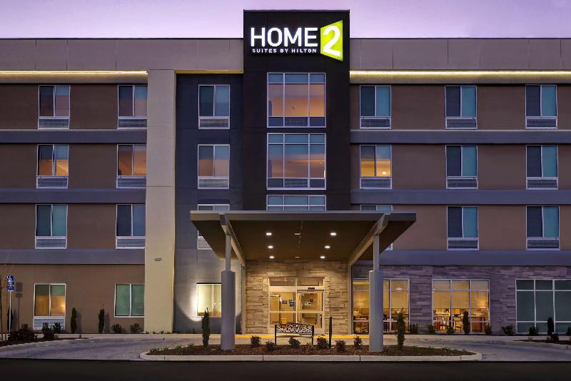 Home2 Suites by Hilton Turlock 5