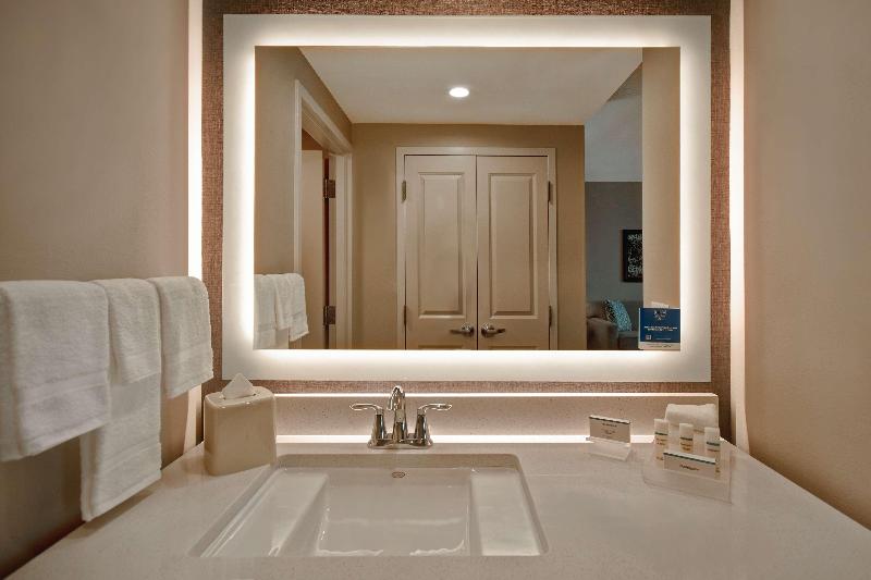 Homewood Suites by Hilton Orlando Flamingo Cross image