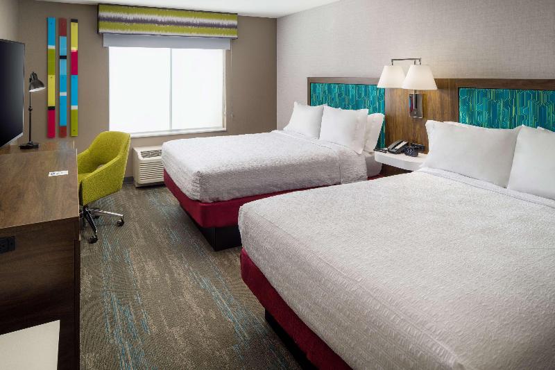 Hampton Inn By Hilton Kissimmee North image