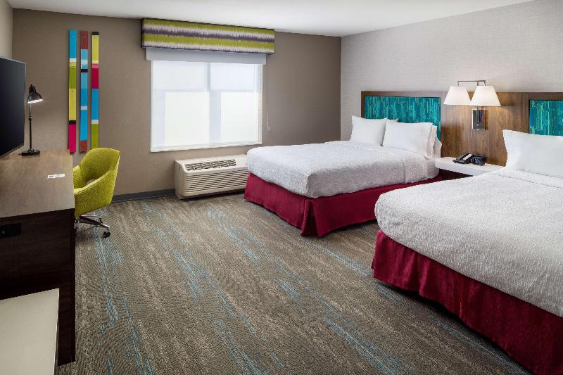 Hampton Inn By Hilton Kissimmee North image