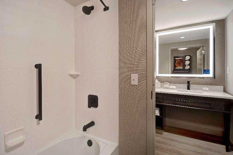 Homewood Suites By Hilton Tuscaloosa Downtown image