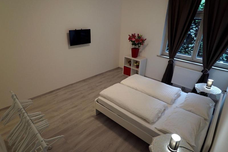 Mary's Rooms image