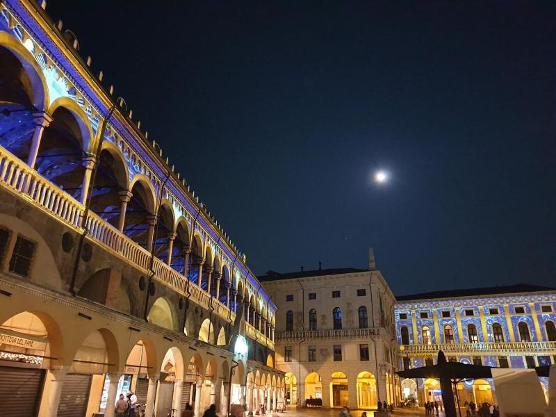 Officine Cavour Apartments image