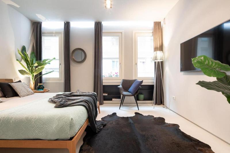 Officine Cavour Apartments image