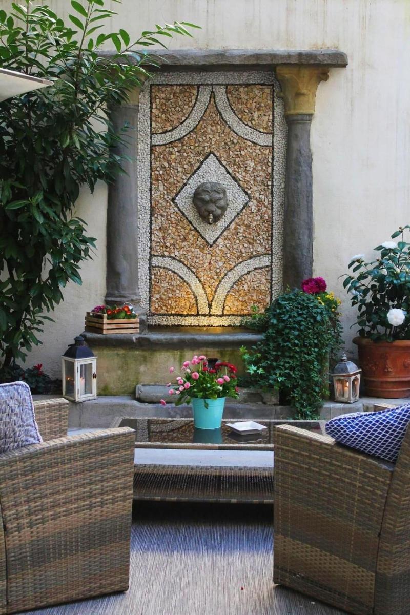 Il Cortile Di Elisa image