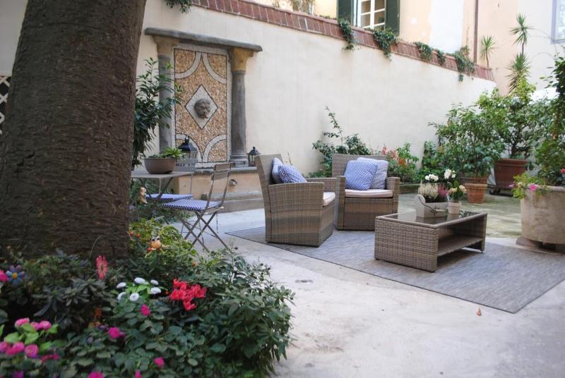 Il Cortile Di Elisa image