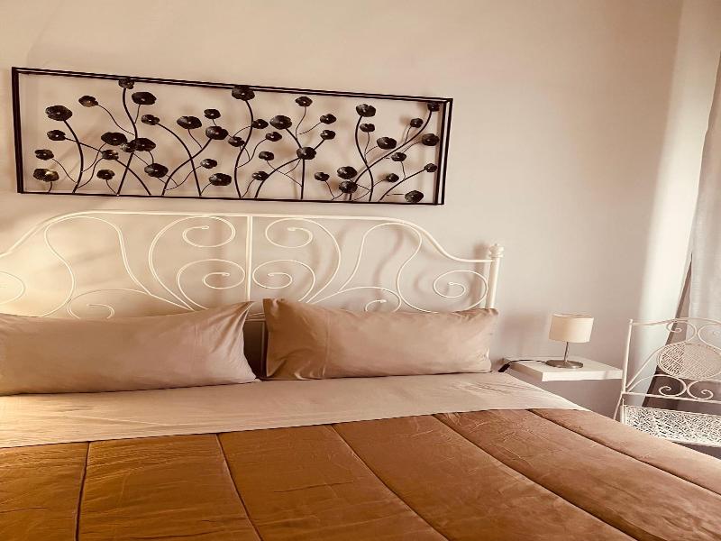 Meliora Rooms image