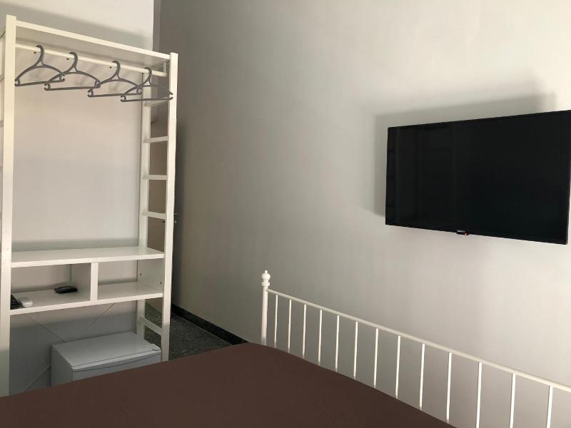 Meliora Rooms image