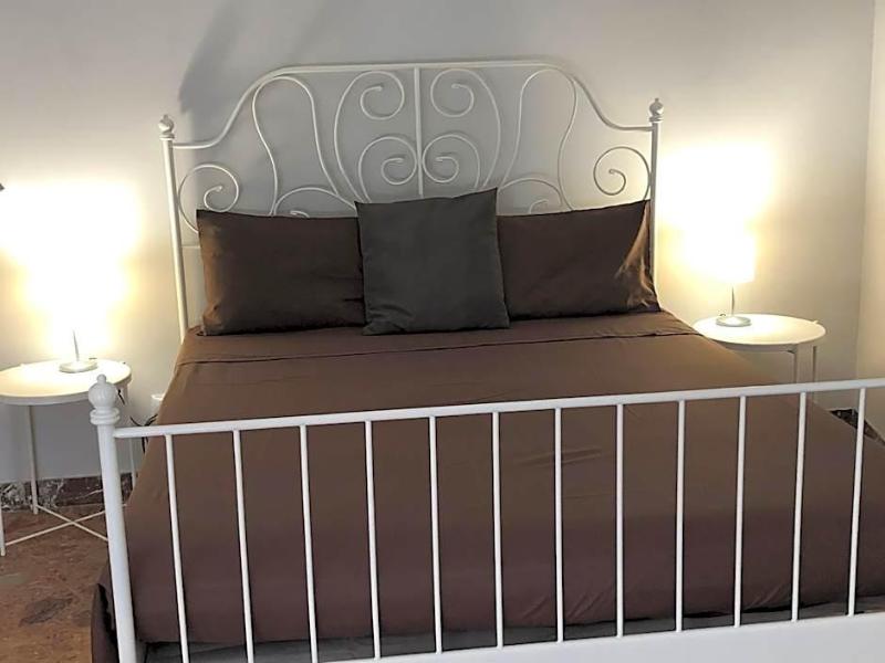 Meliora Rooms image