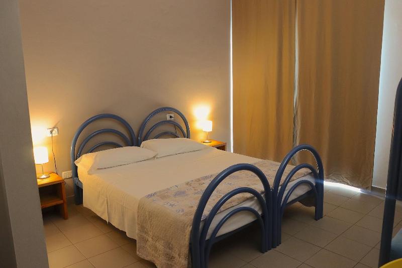 Ostello Del Porto image