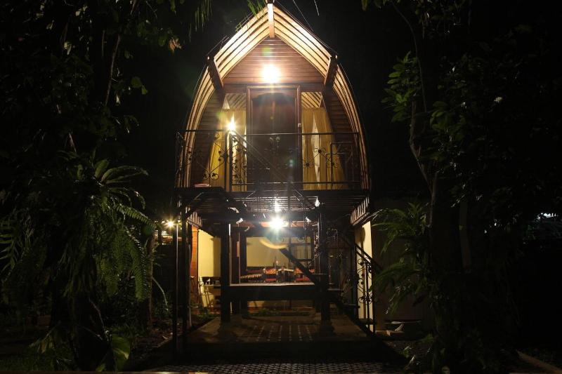 Timbis Homestay Bali image