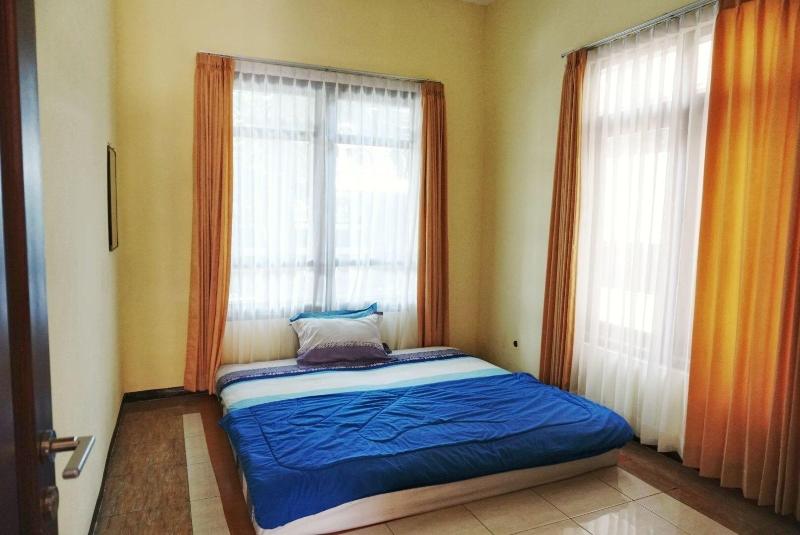 Green Surabaya Homey image