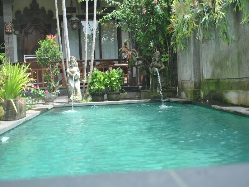 Rumah Roda image