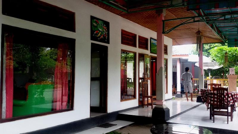 Mami In Homestay image
