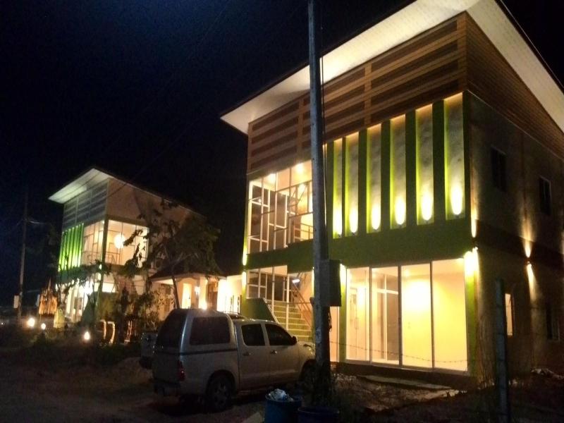 Green Home Resort image