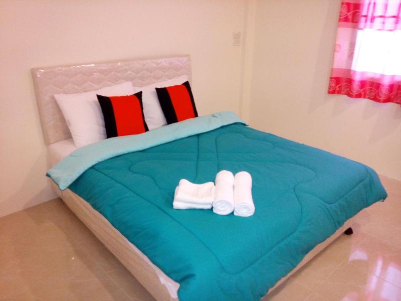 Green Home Resort image