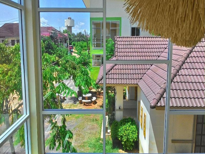 Green Home Resort image