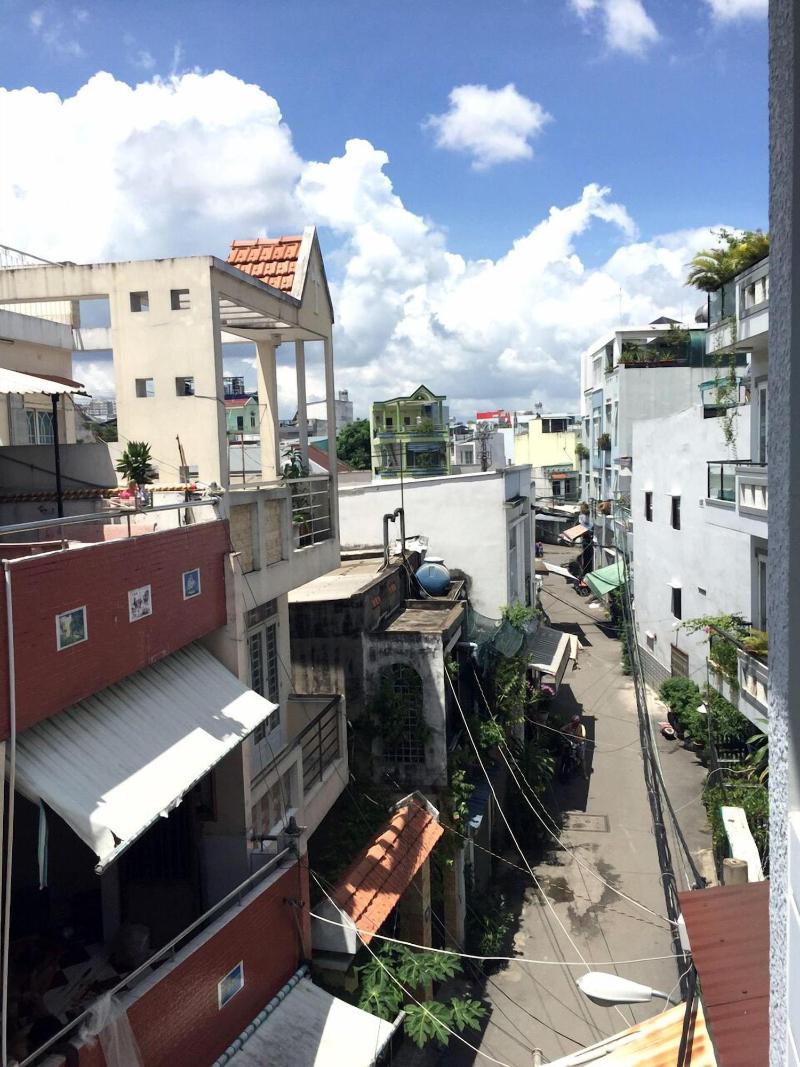 Ba Dat Homestay Q6 image