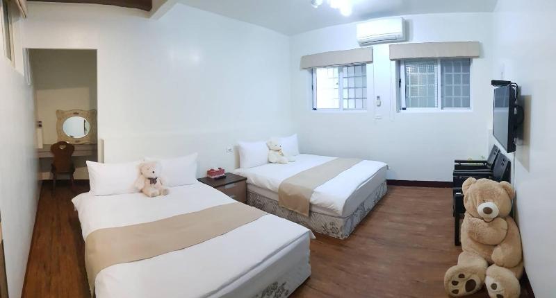 Leisure Homestay image
