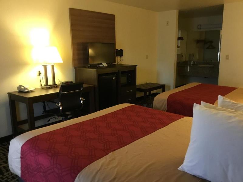 Executive Inn image