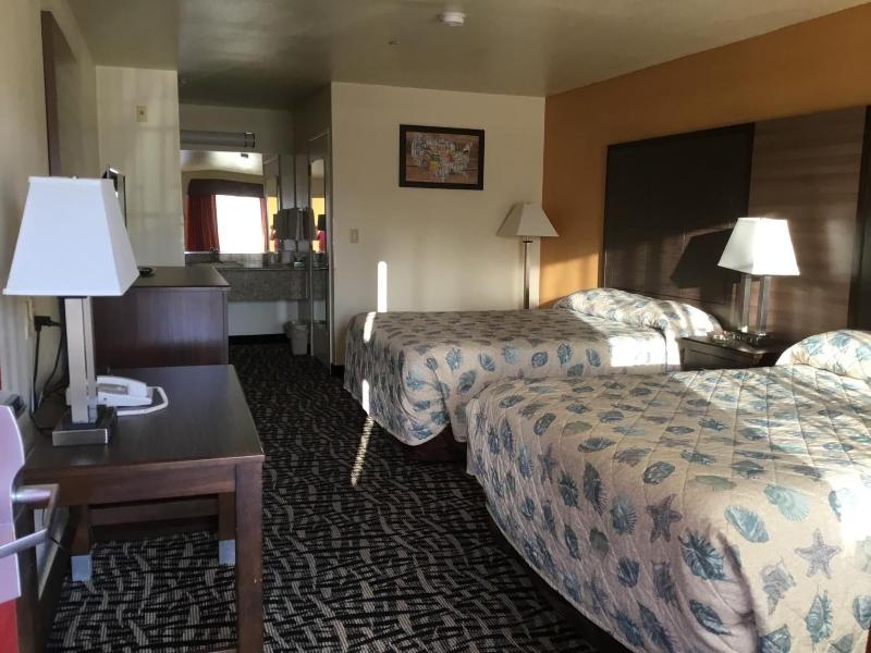 Executive Inn image