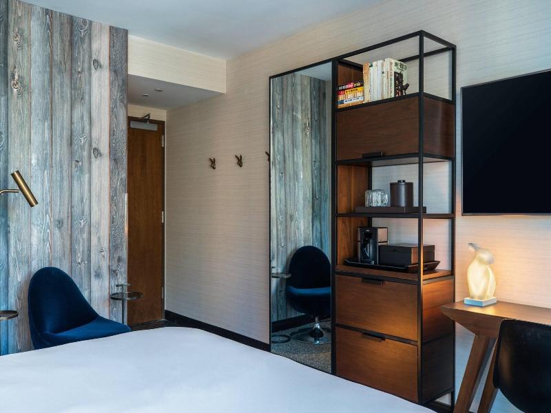 Renaissance New York Chelsea Hotel image