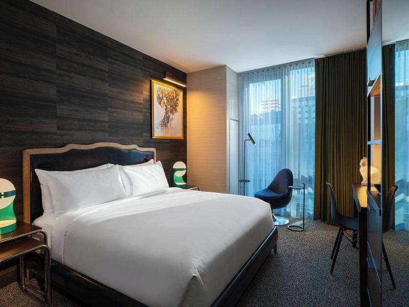 Renaissance New York Chelsea Hotel image