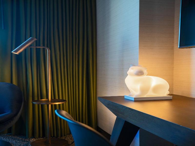 Renaissance New York Chelsea Hotel image