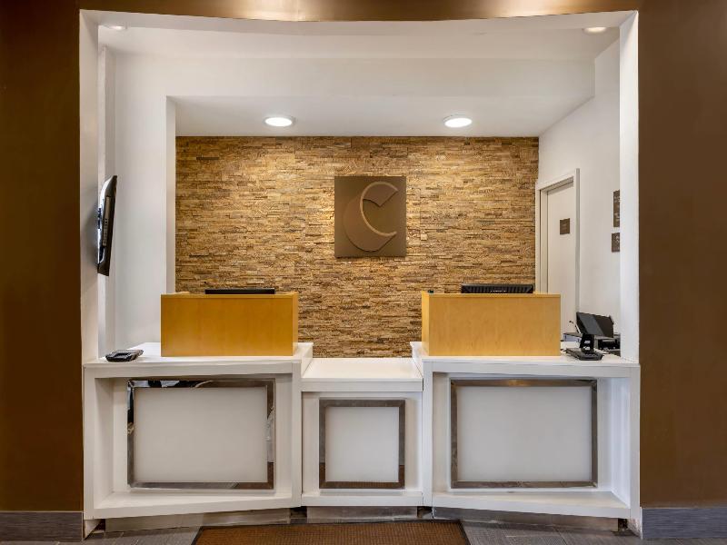 Comfort Inn & Suites Michigan City image