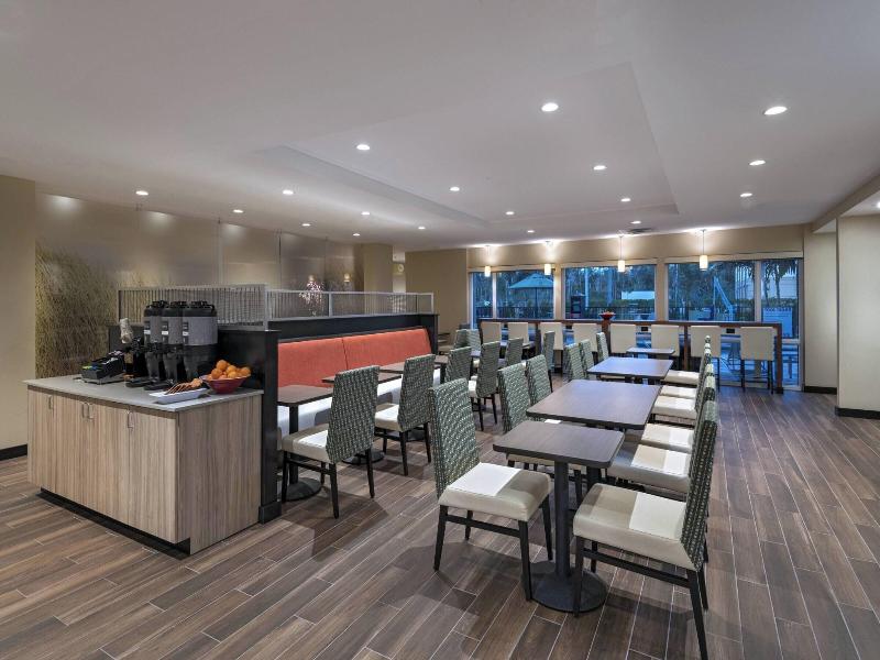 Towneplace Suites By Marriott Naples image
