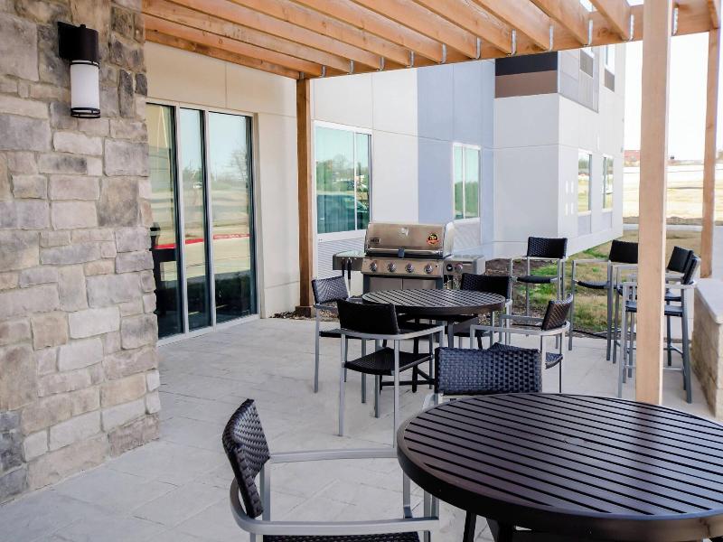 Towneplace Suites By Marriott Temple image