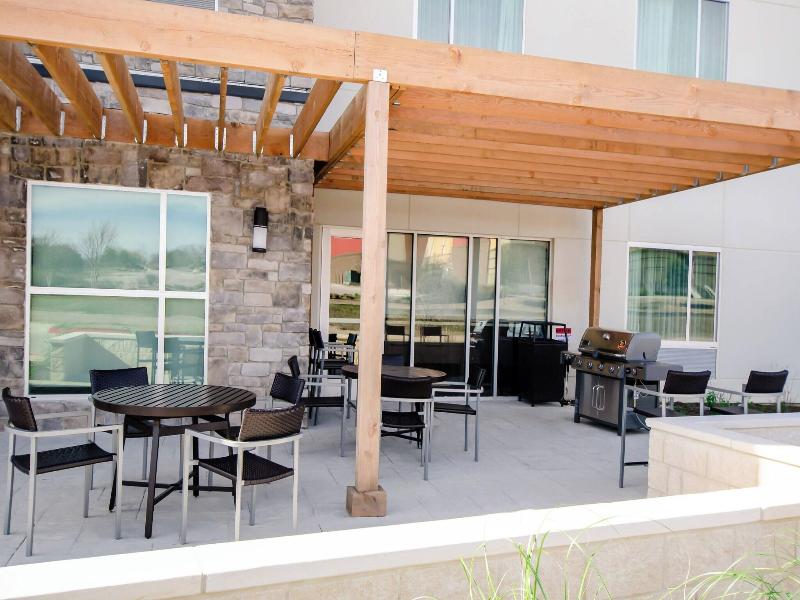 Towneplace Suites By Marriott Temple image
