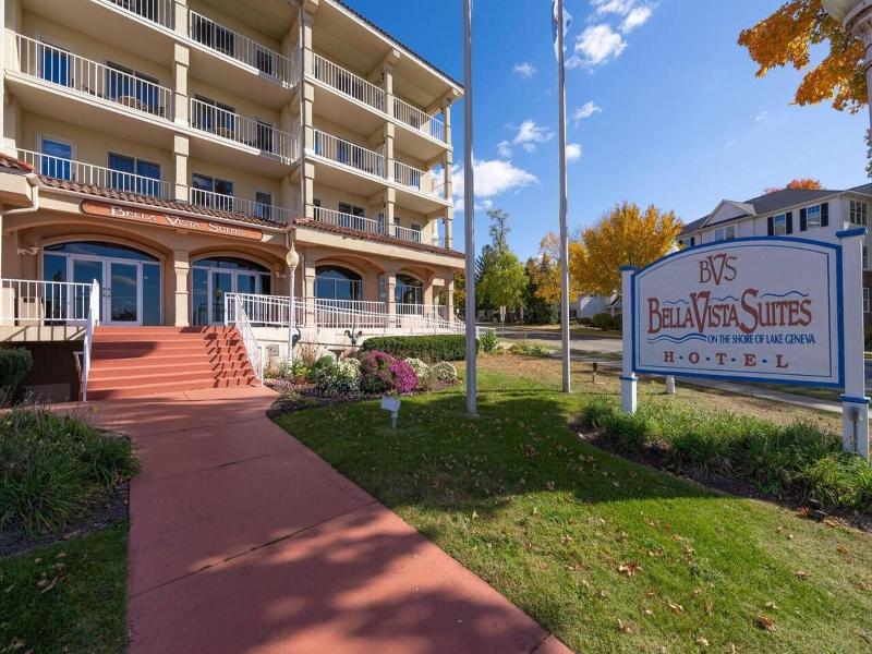 Bella Vista Suites image