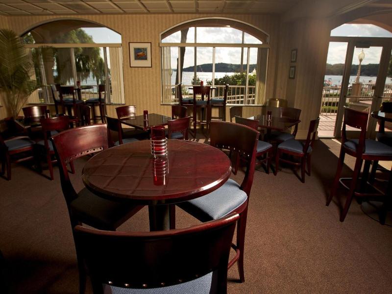 Bella Vista Suites image