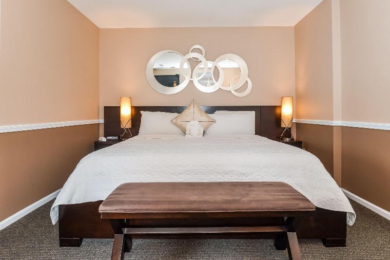 Old Harbor Inn image