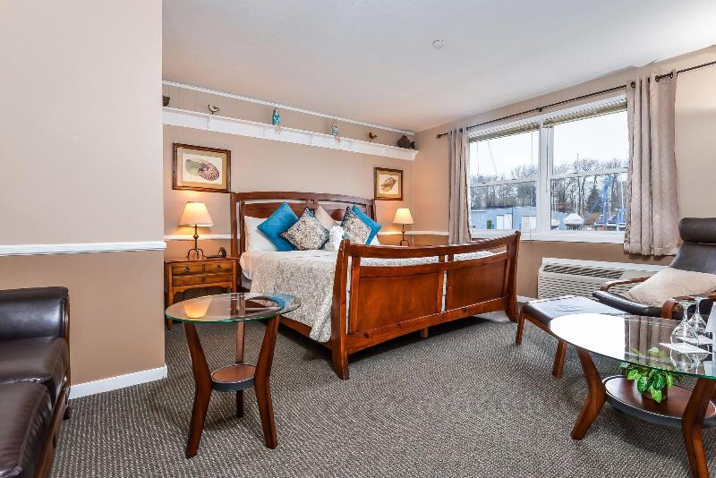Old Harbor Inn image