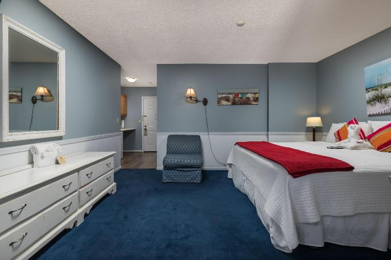 Old Harbor Inn image