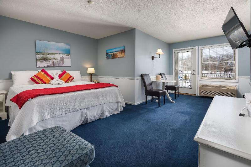 Old Harbor Inn image