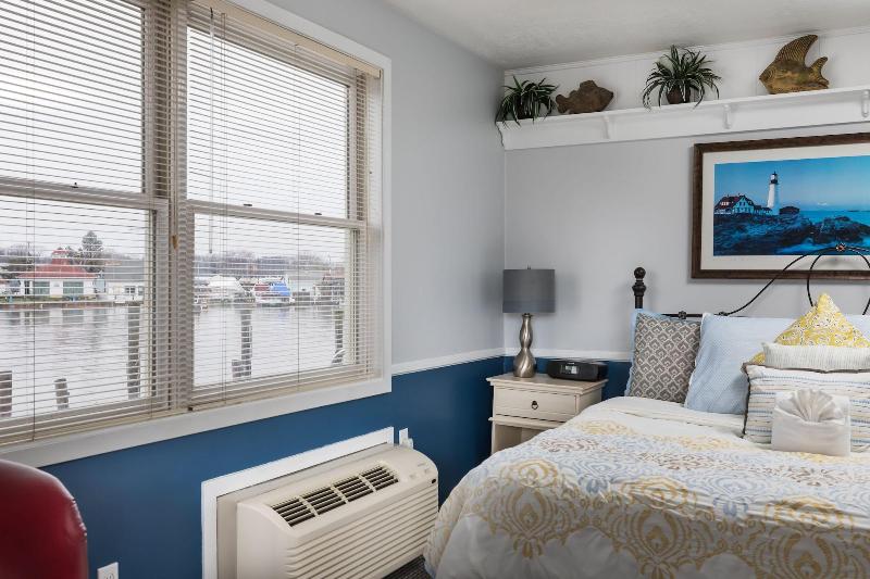 Old Harbor Inn image