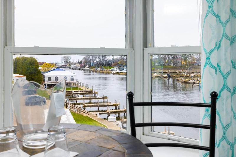 Old Harbor Inn image
