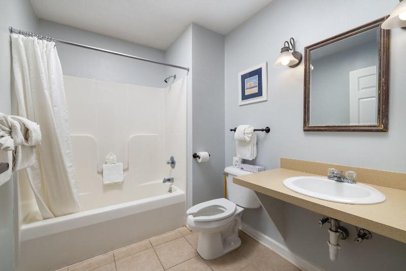 Old Harbor Inn image